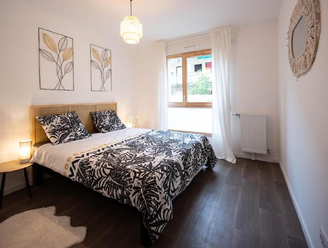 Sejour Unique A Pierrefitte Apartment ภายนอก รูปภาพ